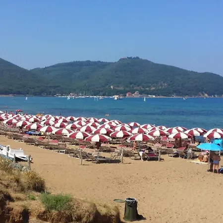Monolocale A Pochi Minuti Da Baratti Apartament